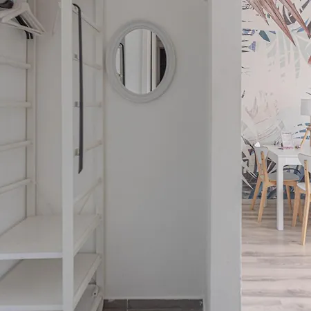 Dob36 With Free Private Parking And Balcony Daire *