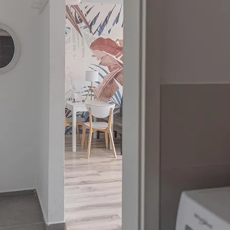 Apartment Dob36 With Free Private Parking And Balcony Budapest
