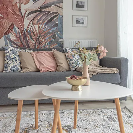 Dob36 With Free Private Parking And Balcony Budapest