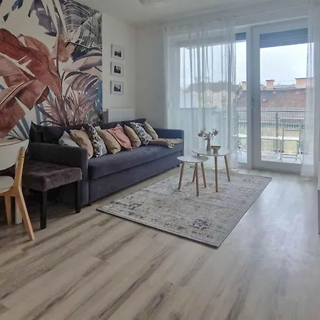 Dob36 With Free Private Parking And Balcony Будапешт